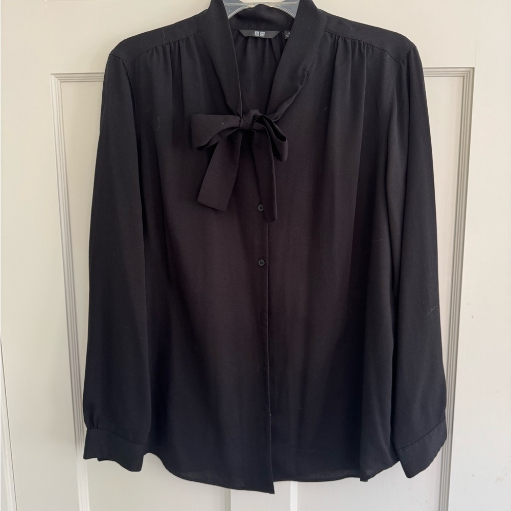 Elegant Black Women's Blouse